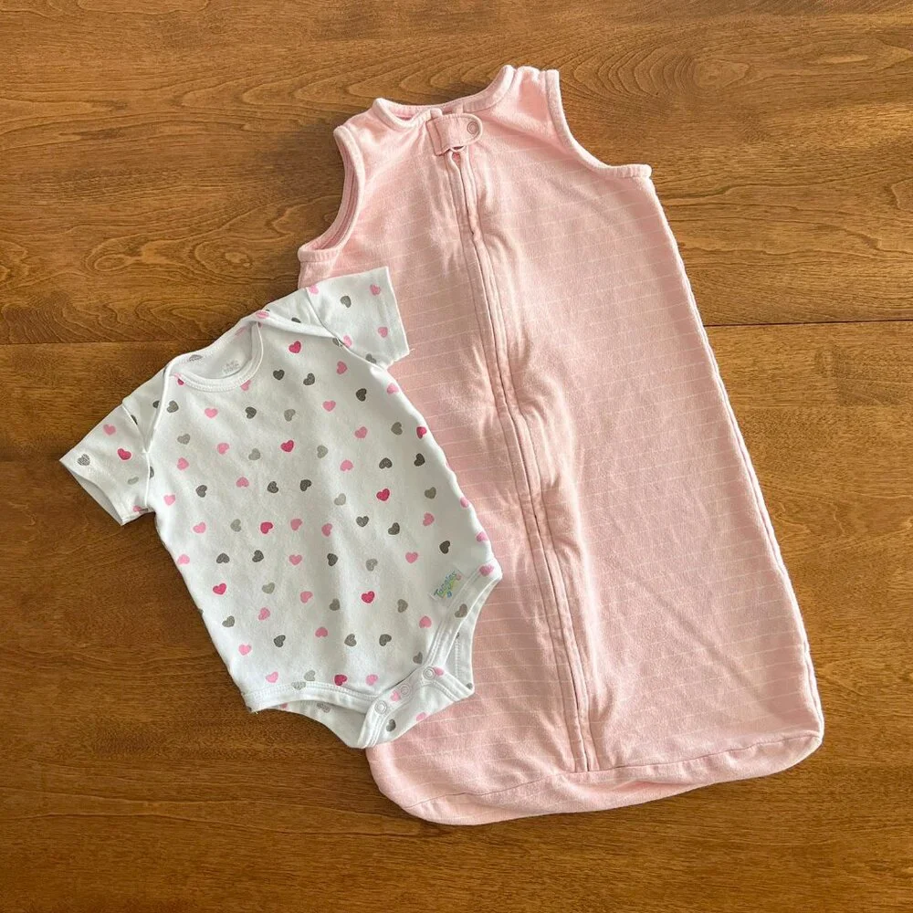 Old Navy sleep sack 0-6m with Taggies onesie